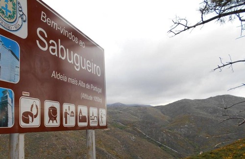 Sabugueiro Casa | Avo Terezinha's House - Serra da Estrela