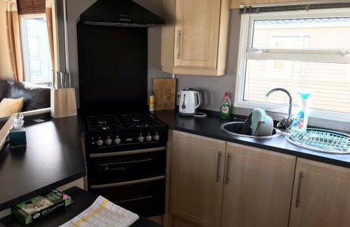 Tiddington Casa | Avon Caravan Park - Holiday Accommodation 2887
