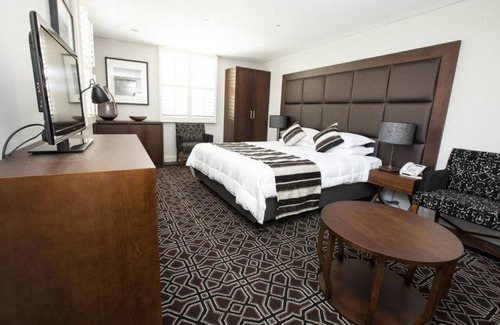 Randwick Casa | Avonmore on the Park Boutique Hotel