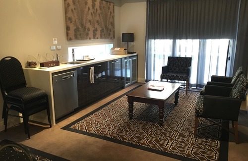 Randwick Casa | Avonmore on the Park Boutique Hotel