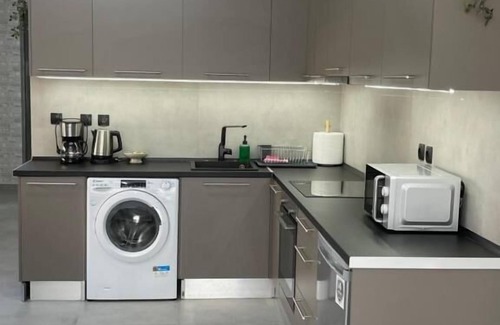 Markopoulon Apartamento | AVR DELUXE SUITES 6 AIRPORT FREE SHUTTLE