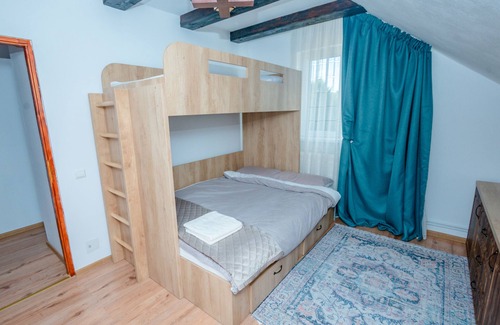 Avrig Cabina | Avrigelli, baby&kids friendly