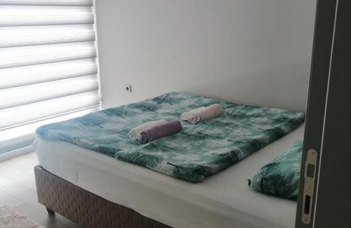 Lara Apartamento | AVULLAR PALACE mit Pool in Antalya