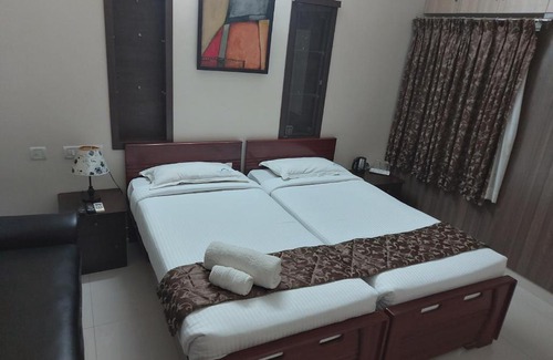 Chennai Apartamento | Avuraa Oak hills