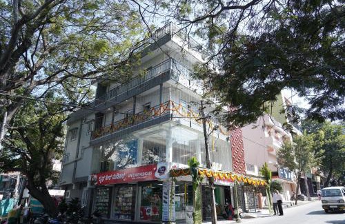 Bengaluru Casa | AvYuKt HoMeStAy