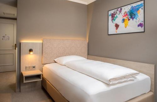Ludwigsvorstadt-Kliniken Hotel | AWA Hotel