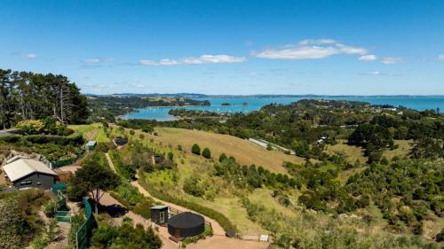 Palm Beach Casa | Awaawa Yurts - Papatūānuku