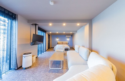 Awaji Otro | awaJ Beach Club