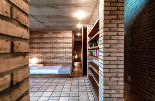 Morcote Casa | Award-winning lake-view design house in Morcote (CASA BRICK)