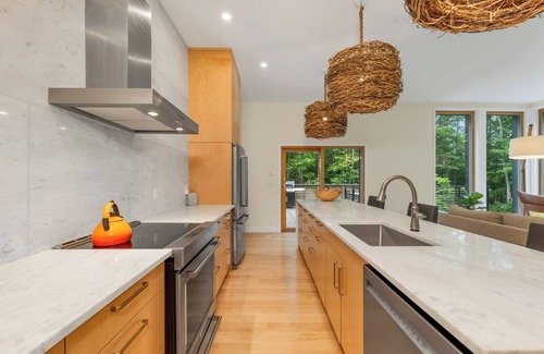 Meredith Casa | Award Winning Lake Waukewan Home sleeps 10 featured in Forbes Magazine