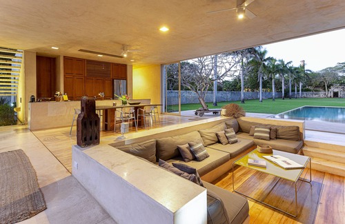 Acanceh Casa | Casa Sisal - Exclusivo Contemporánea Country Home