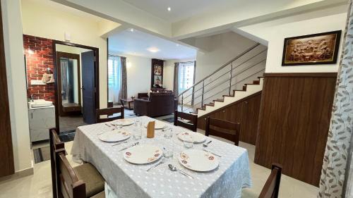 Ooty Chalet De Esquí | Away From Home - 7 - Home Stay Ooty, Entire 3BHK Villa