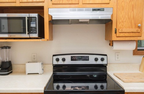 Blairsville Cabina | Awe-Inspiring Views, Fireplace, Patio & King Bed!
