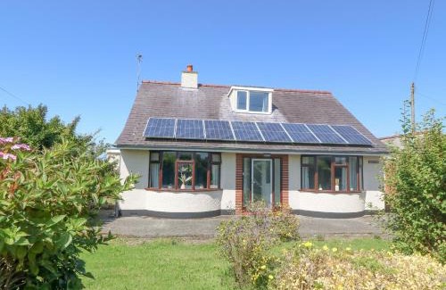 Elim Casa | Awelfryn