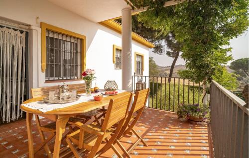 Villanueva del Río y Minas Casa | Awesome Home In Villanueva Del Rio Y M