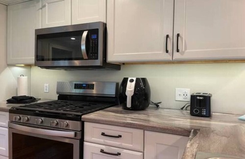 Scott County Casa | Awesome 3 Bedroom River Front Retreat right on the water!