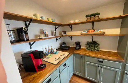 Scott County Casa | Awesome 3 Bedroom River Front Retreat right on the water!