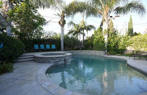 Hermosa Village Casa | Awesome 4 Bedroom, 3 1/2 Bath Home 1/2 Mile Walk To Disney