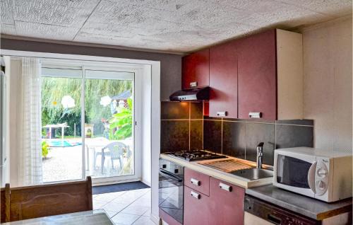 Chambornay-les-Pin Apartamento | Awesome Apartment In Chambornay-Lès-Pin