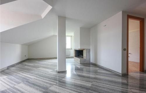 Nocera Superiore Apartamento | Awesome Apartment In Nocera Superiore