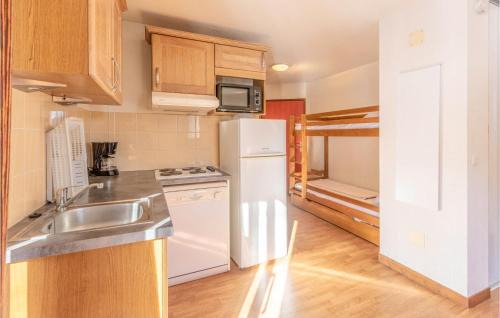 Les Bottieres Apartamento | Awesome Apartment In Saint-Pancrace
