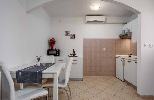 Susnjici Apartamento | Impresionante apartamento en Sveti.