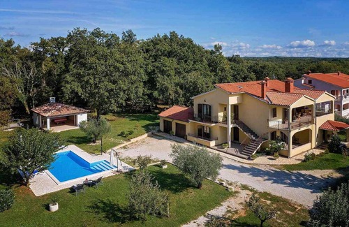 Susnjici Apartamento | Impresionante apartamento en Sveti.