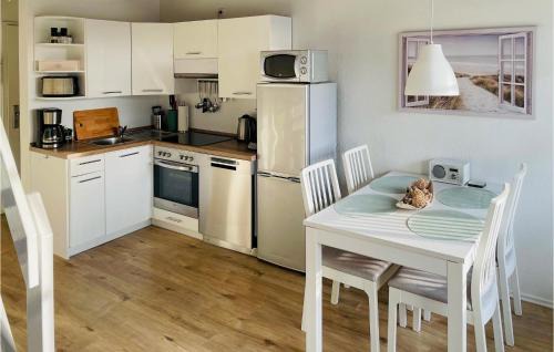 Friedrichskoog-Spitze Apartamento | Awesome Apartment In Friedrichskoog