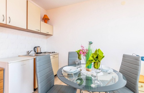 Stara Baska Apartamento | Impresionante apartamento en Stara.
