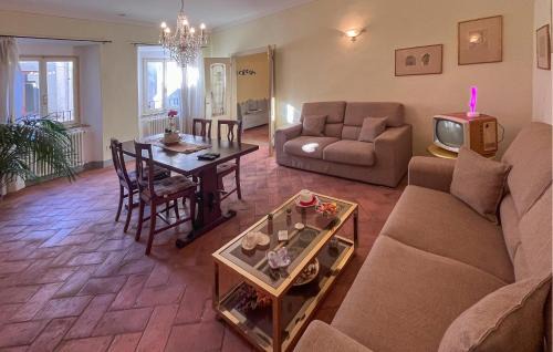 Bibbiena Apartamento | Awesome Apartment In Bibbiena With Wifi