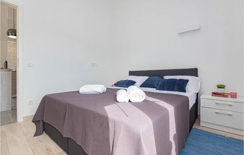 Bilice Apartamento | Awesome Apartment In Bilice With Wifi