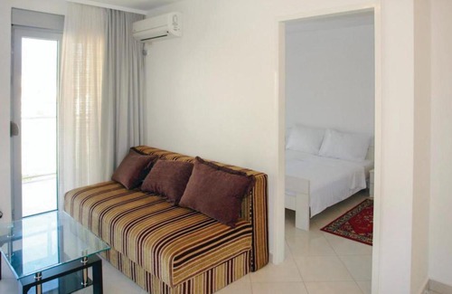Rozino Apartamento | Awesome apartment in Budva with 2 Bedrooms, WiFi and Outdoor swimming pool