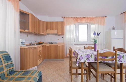 Galizana Apartamento | Awesome apartment in Galizana with 1 Bedrooms and WiFi