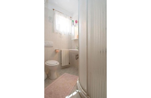 Galizana Apartamento | Awesome apartment in Galizana with 1 Bedrooms and WiFi