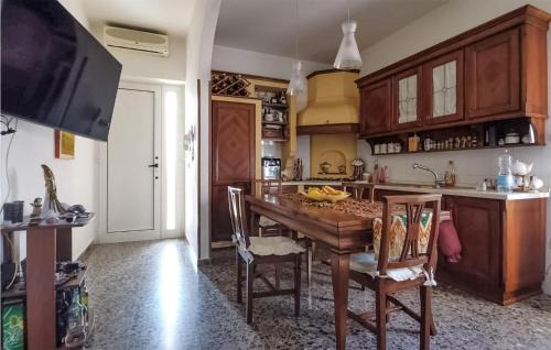 Ginosa Marina Apartamento | Awesome Apartment In Ginosa With Wifi