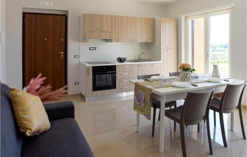 Casal Velino Casa | Awesome Apartment In Casalvelino