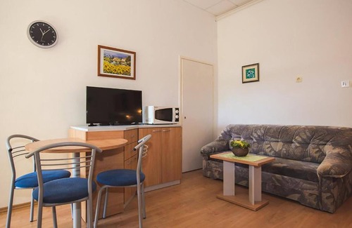 Suha Punta Apartamento | Impresionante apartamento en Kampor con.