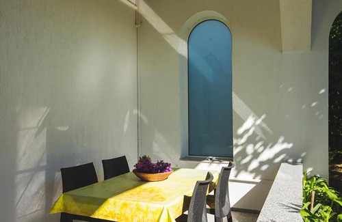 Suha Punta Apartamento | Impresionante apartamento en Kampor con.