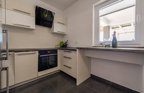 Kustici Apartamento | Impresionante apartamento en Kustici,.