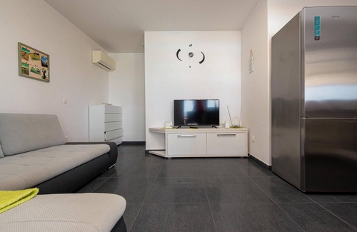 Kustici Apartamento | Impresionante apartamento en Kustici,.