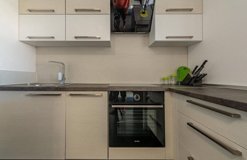 Kustici Apartamento | Impresionante apartamento en Kustici,.