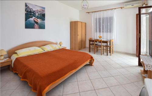 Kustici Apartamento | Awesome Apartment In Kustici