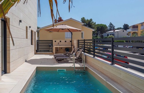 Zidarici Apartamento | Bonito apartamento en Malinska con WiFi