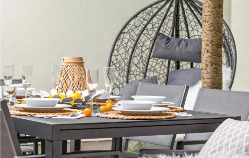 Pogorzelica Apartamento | Awesome Apartment In Pogorzelica