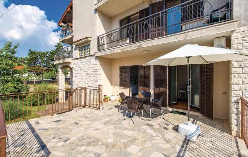 Sarsoni Apartamento | Awesome Apartment In Rijeka With Wifi