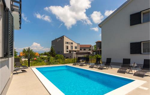 Vrbnik Apartamento | Awesome Apartment In Vrbnik With Wifi