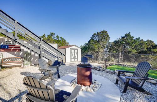 Canyon Lake Casa | Awesome Canyon Lake Home Rooftop Deck and Fire Pit!