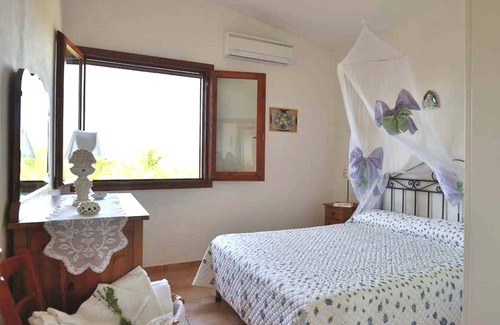 Ribera Villa | Country Villa, relájate a pocos kilómetros del mar y de sitios arqueológicos.