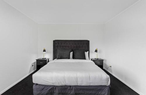Manukau City Apartamento | Awesome Designer 3BR Apt in the Heart of Manukau