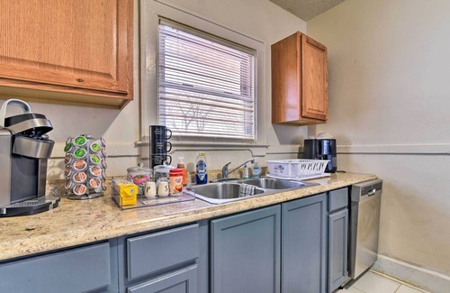 New Center Detroit Apartamento | Awesome Detroit Apartment < 3 Mi to Midtown!